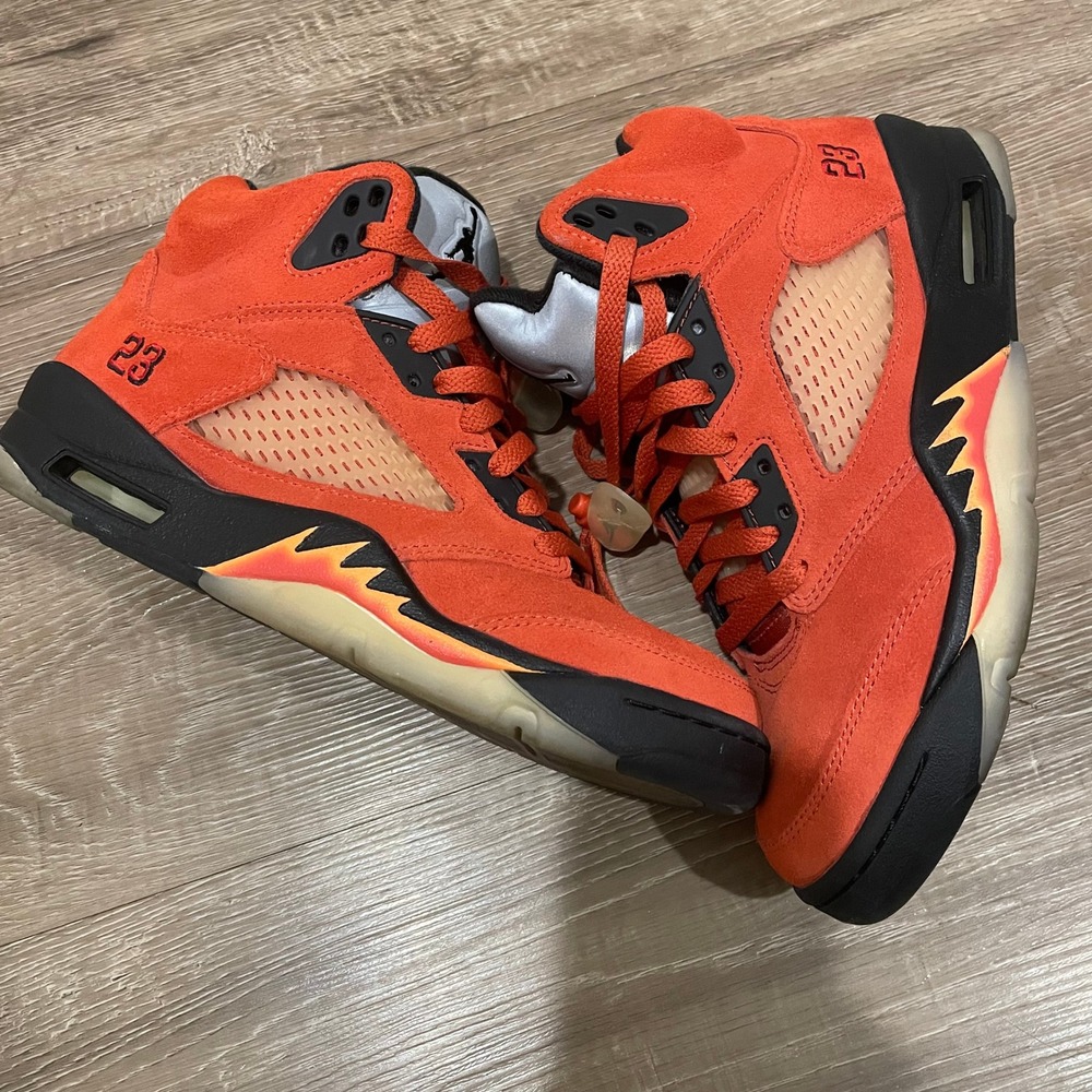 Jordan 5 Retro Dunk on Mars Womens Size 8 Shoes Amber Suede Sneakers DD9336-800